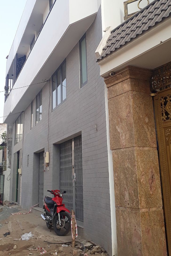 TP.HCM hiện có hơn 1.000 căn nhà “siêu mỏng, siêu méo”. Ảnh: Việt Dũng TP.HCM hiện có hơn 1.000 căn nhà “siêu mỏng, siêu méo”. Ảnh: Việt Dũng