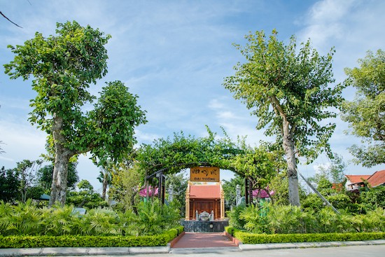 Vườn Kỷ vật Đại tướng Võ Nguyên Giáp trong Khu công nghiệp Nam Cầu Kiền.