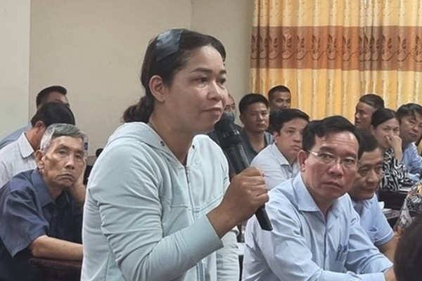 Đa số ý kiến của người dân tại buổi đối thoại đồng ý chủ trương làm dự án và mong muốn được đền bù sát với giá thị trường Đa số ý kiến của người dân tại buổi đối thoại đồng ý chủ trương làm dự án và mong muốn được đền bù sát với giá thị trường