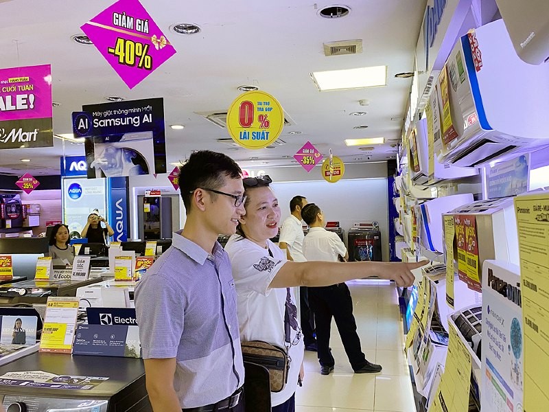 Nhiều chương trình giảm giá sâu cho các mặt hàng điện tử tại Media Mart.