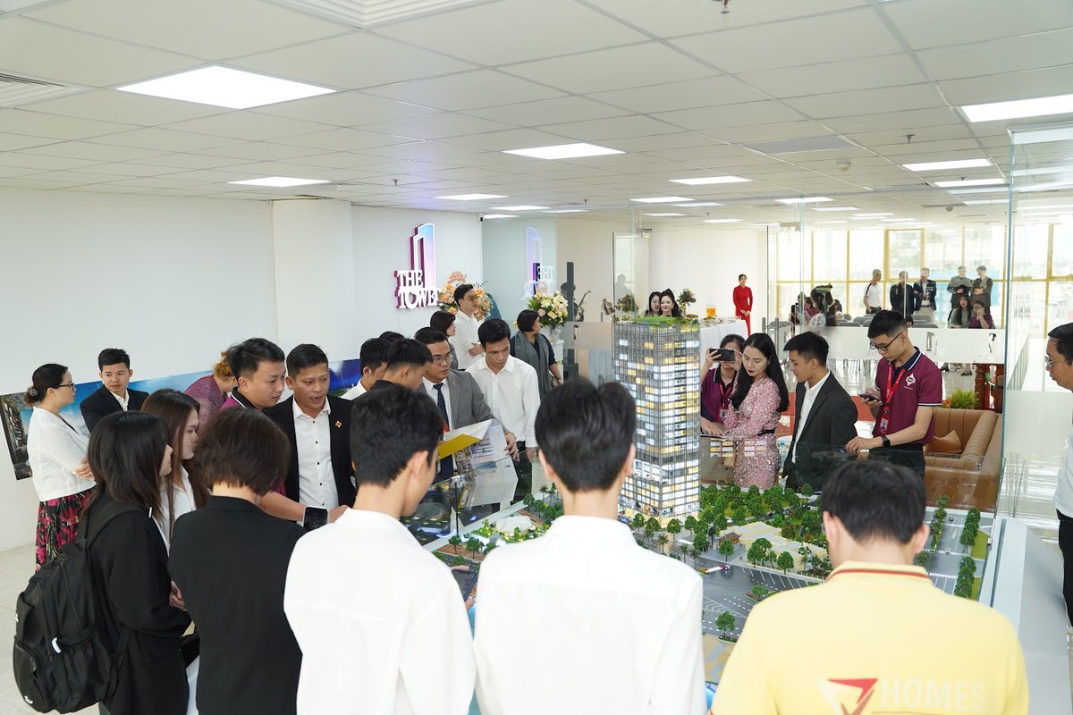 Căn hộ du lịch, văn phòng làm việc kết hợp nghỉ dưỡng tại The One Tower Đà Nẵng thu hút nhà đầu tư Căn hộ du lịch, văn phòng làm việc kết hợp nghỉ dưỡng tại The One Tower Đà Nẵng thu hút nhà đầu tư