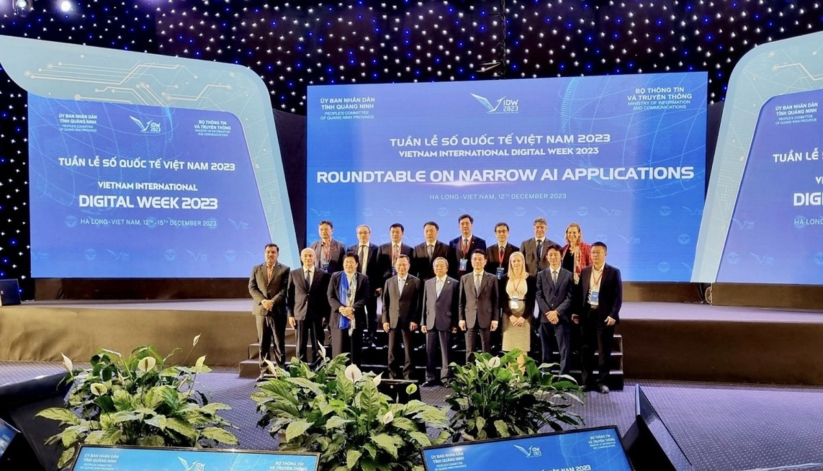 Các Bộ trưởng và đại biểu chụp ảnh lưu niệm. Ảnh: Thanh Tân. Các Bộ trưởng và đại biểu chụp ảnh lưu niệm. Ảnh: Thanh Tân.