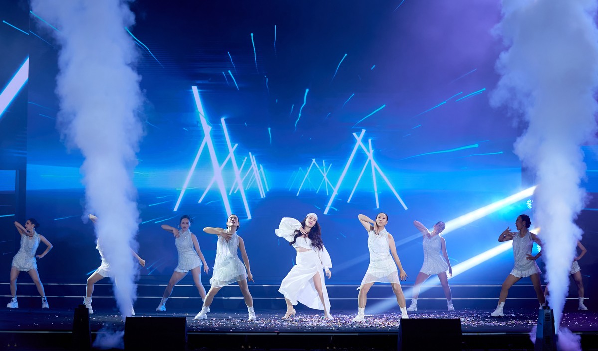 Lưu Hương Giang máu lửa với “Get High” Lưu Hương Giang máu lửa với “Get High”