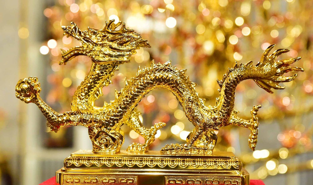 Sản phẩm Rồng mạ vàng. Sản phẩm Rồng mạ vàng.