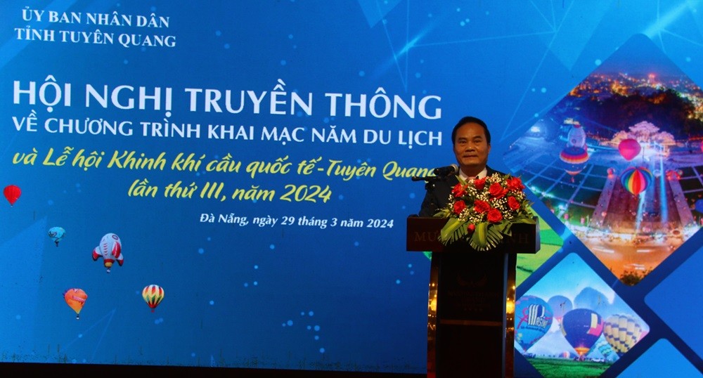 Ông Hoàng Việt Phương, Phó chủ tịch UBND tỉnh Tuyên Quang phát biểu tại Hội nghị.