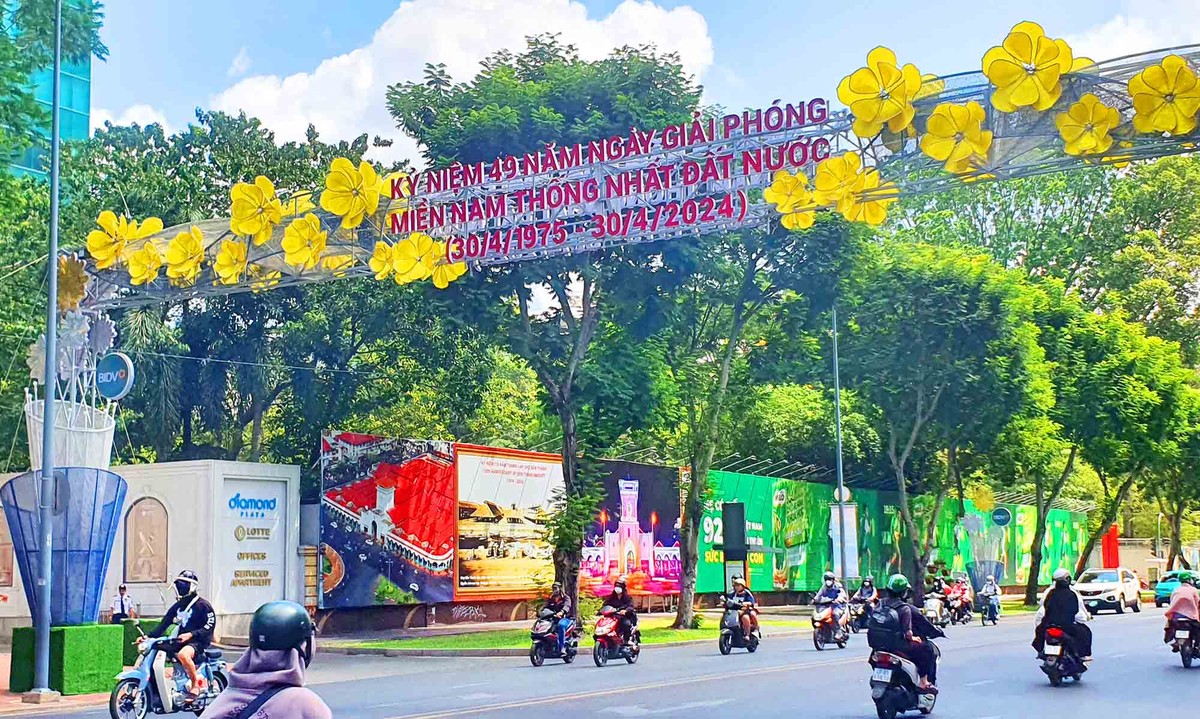 Năm nay, cả nước kỷ niệm 49 năm Ngày Giải phóng hoàn toàn miền Nam, thống nhất đất nước.