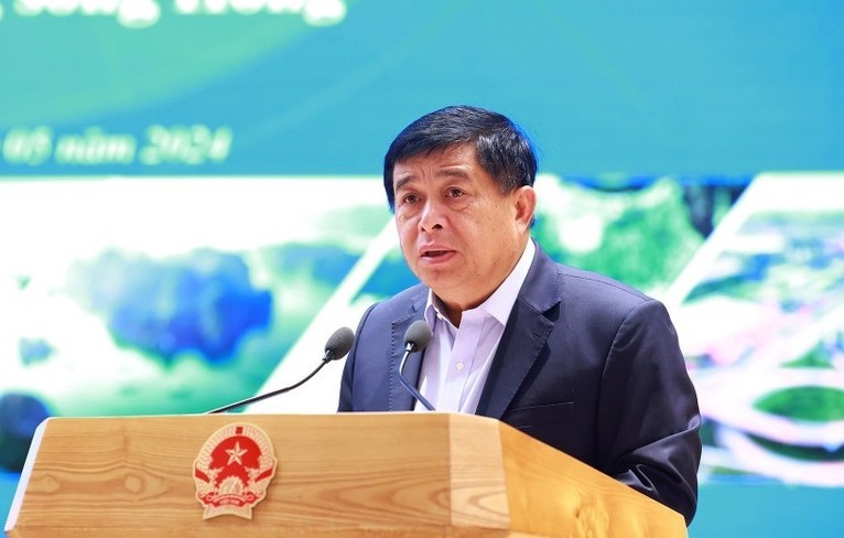 Bộ trưởng Bộ Kế hoạch và Đầu tư Nguyễn Chí Dũng phát biểu tại Hội nghị Hội đồng Điều phối vùng Đồng bằng sông Hồng lần thứ ba. (Ảnh: TTXVN)