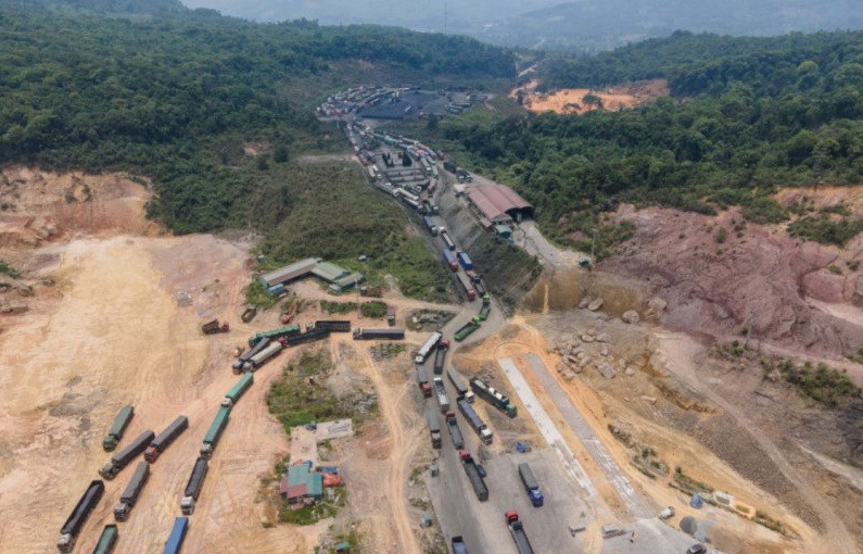 Cửa khẩu quốc tế La Lay, tỉnh Quảng Trị. Cửa khẩu quốc tế La Lay, tỉnh Quảng Trị.