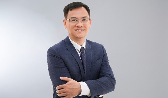 Ông Đinh Đức Quang, Giám đốc điều hành Khối Kinh doanh tiền tệ, Ngân hàng UOB Việt Nam Ông Đinh Đức Quang, Giám đốc điều hành Khối Kinh doanh tiền tệ, Ngân hàng UOB Việt Nam