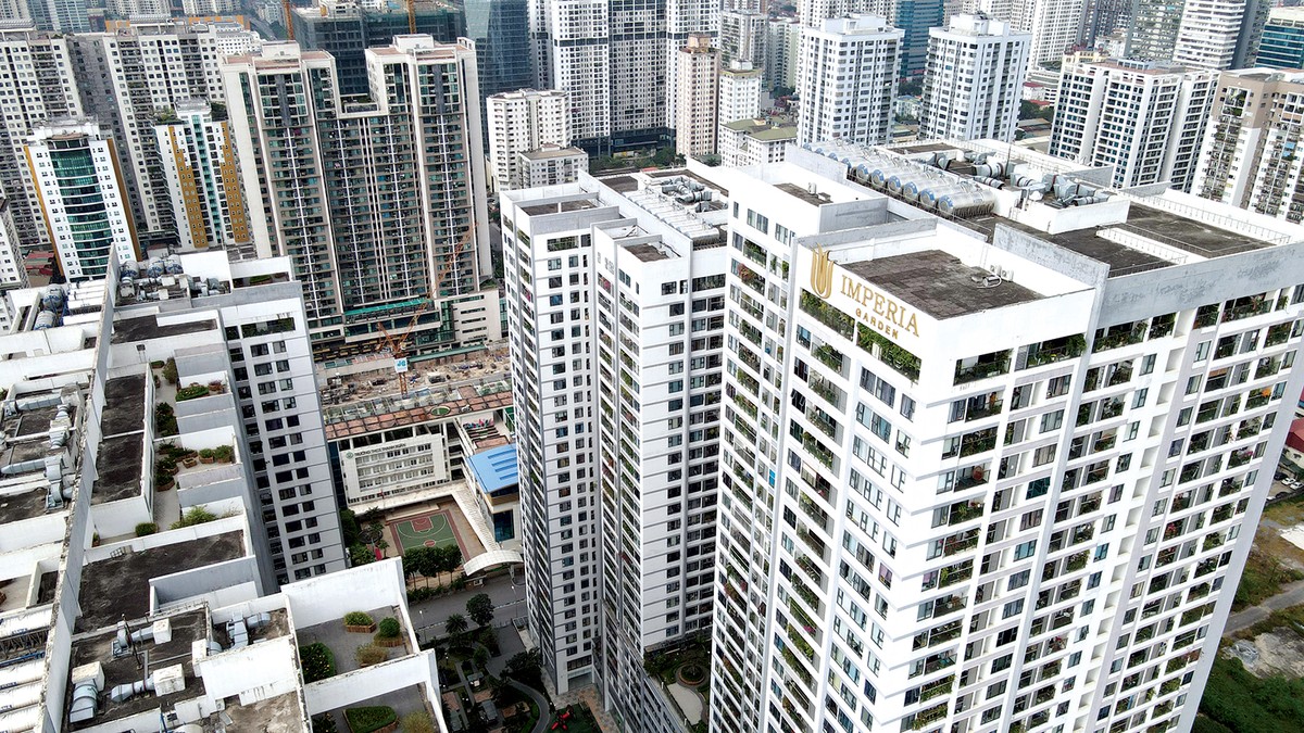 Thị trường căn hộ Hà Nội dần rút ngắn khoảng cách với TP.HCM. Ảnh: Dũng Minh Thị trường căn hộ Hà Nội dần rút ngắn khoảng cách với TP.HCM. Ảnh: Dũng Minh