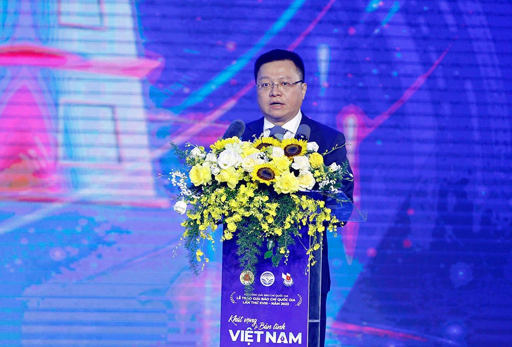 Nhà báo Lê Quốc Minh, Tổng Biên tập Báo Nhân dân, Chủ tịch Hội Nhà báo Việt Nam cho biết, Giải Báo chí Quốc gia lần thứ XVIII nhận được sự quan tâm, hưởng ứng tích cực của các hội viên và các cấp Hội nhà báo trong cả nước. (Ảnh: Đức Thanh)