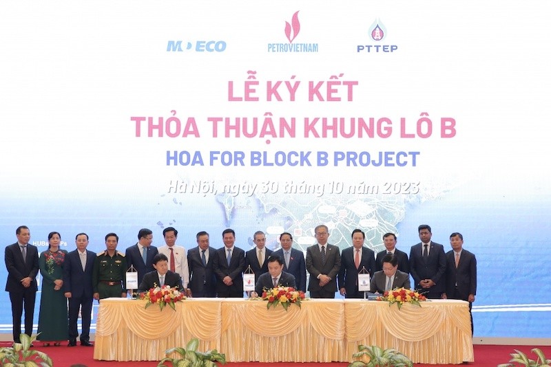 Lễ ký kết thoả thuận khung Lô B giữa Petrovietnam, MOECO (Nhật Bản) và PTTEP (Thái Lan) vào tháng 10/2023