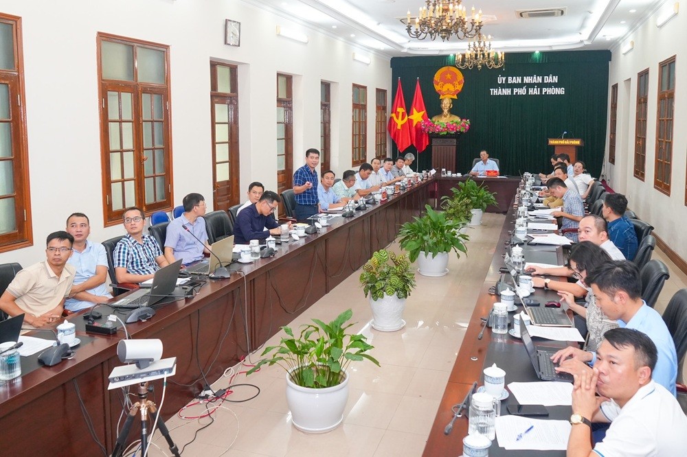 Các đơn vị trình bày phương án.