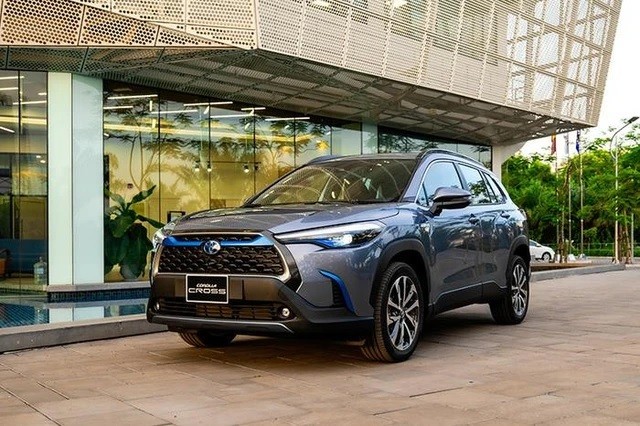 Các dòng xe hybrid xuất hiện ở Việt Nam ngày càng nhiều vì phù hợp với điều kiện hạ tầng hơn xe thuần điện Các dòng xe hybrid xuất hiện ở Việt Nam ngày càng nhiều vì phù hợp với điều kiện hạ tầng hơn xe thuần điện