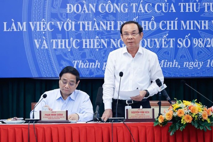 Bí thư Thành uỷ TP.HCM Nguyễn Văn Nên phát biểu tại hội nghị - Ảnh: VGP Bí thư Thành uỷ TP.HCM Nguyễn Văn Nên phát biểu tại hội nghị - Ảnh: VGP