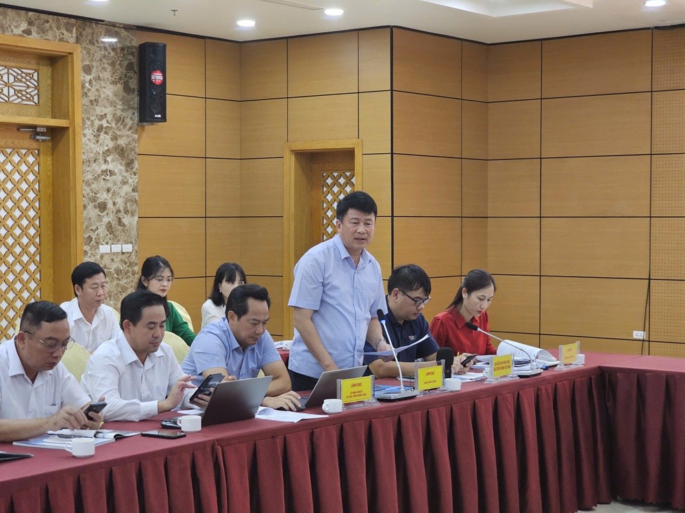 Ông Nguyễn Ngọc Sơn, Phó chủ tịch UBND TP. Hạ Long thông tin tại Hội nghị thông tin báo chí thường kỳ chiều 20/8. Ảnh: Thanh Sơn Ông Nguyễn Ngọc Sơn, Phó chủ tịch UBND TP. Hạ Long thông tin tại Hội nghị thông tin báo chí thường kỳ chiều 20/8. Ảnh: Thanh Sơn