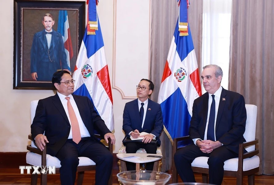 Thủ tướng Phạm Minh Chính và Tổng thống Luis Abinader Corona họp hẹp trước khi hội đàm chính thức. Ảnh: TTXVN Thủ tướng Phạm Minh Chính và Tổng thống Luis Abinader Corona họp hẹp trước khi hội đàm chính thức. Ảnh: TTXVN