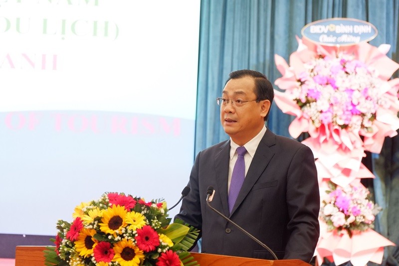 Ông Nguyễn Trùng Khánh, Cục trưởng Cục Du lịch Quốc gia Việt Nam cho rằng Bình Định cần hỗ trợ các hãng hàng không hai nước mở đường bay kết nối thẳng. Ông Nguyễn Trùng Khánh, Cục trưởng Cục Du lịch Quốc gia Việt Nam cho rằng Bình Định cần hỗ trợ các hãng hàng không hai nước mở đường bay kết nối thẳng.