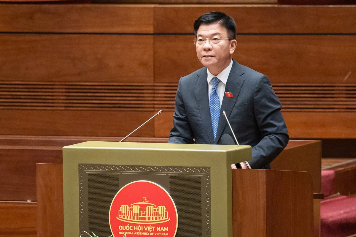 Phó thủ tướng Chính phủ Lê Thành Long.