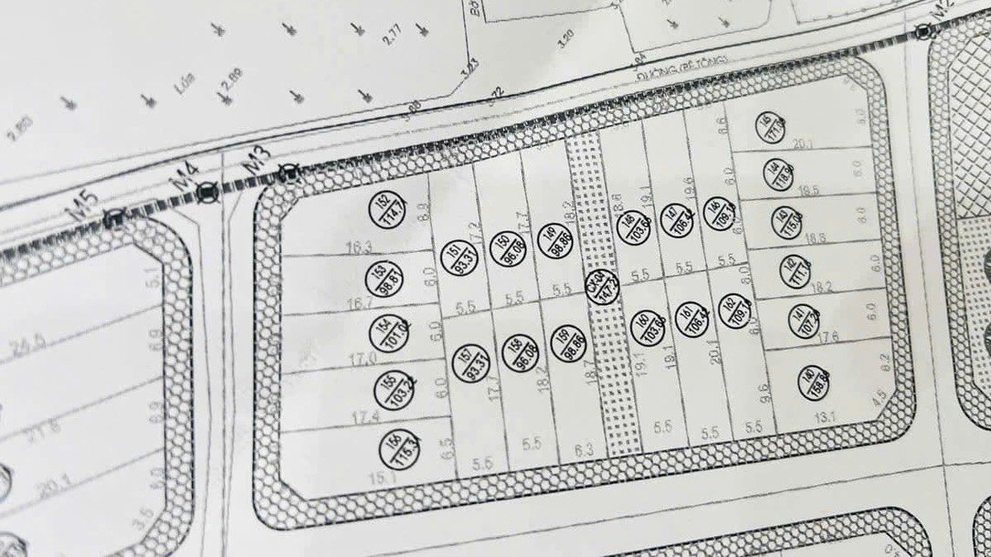 Số ký hiệu và diện tích tương ứng của 23 lô đất đấu giá. Số ký hiệu và diện tích tương ứng của 23 lô đất đấu giá.