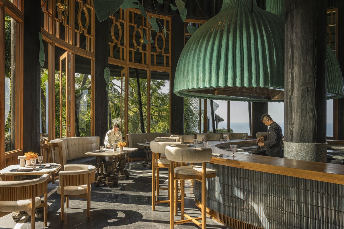 Không gian nhà hàng