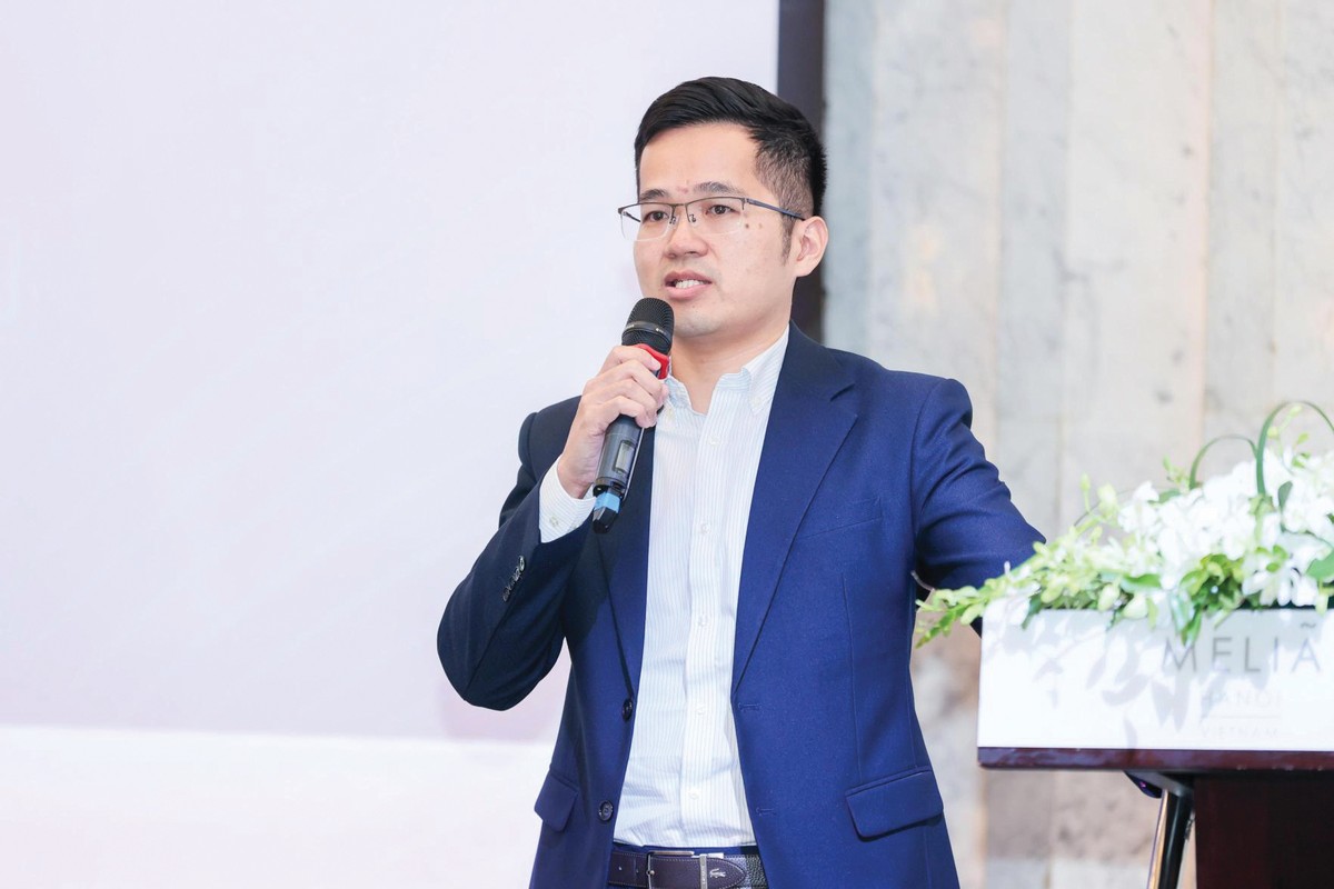 Ông Nguyễn Văn Nam, Phó giám đốc Khối Thông tin doanh nghiệp, phụ trách Mô hình rủi ro và phân tích dữ liệu, FiinGroup Ông Nguyễn Văn Nam, Phó giám đốc Khối Thông tin doanh nghiệp, phụ trách Mô hình rủi ro và phân tích dữ liệu, FiinGroup