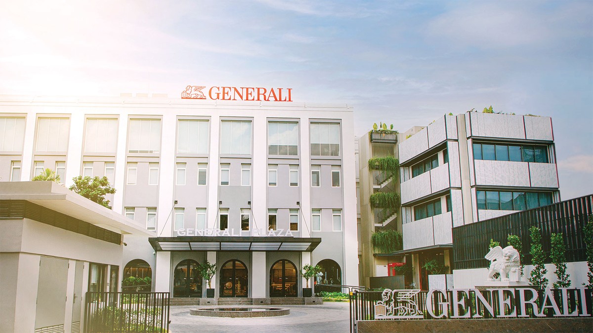 Generali cam kết sẽ kiên trì trên hành trình cải tiến dịch vụ, nhân rộng thêm “trăm điểm tin cậy” để mang thương hiệu bảo hiểm Ý đến gần hơn với khách hàng Generali cam kết sẽ kiên trì trên hành trình cải tiến dịch vụ, nhân rộng thêm “trăm điểm tin cậy” để mang thương hiệu bảo hiểm Ý đến gần hơn với khách hàng