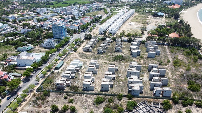 Dự án Khu nghỉ dưỡng cao cấp Aminia - Ninh Chữ với mục tiêu đưa vào sử dụng 36 căn villa trong năm 2025. Dự án Khu nghỉ dưỡng cao cấp Aminia - Ninh Chữ với mục tiêu đưa vào sử dụng 36 căn villa trong năm 2025.