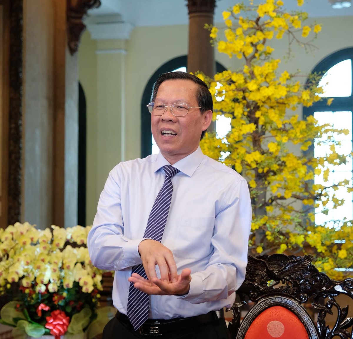 Chủ tịch UBND TP.HCM Phan Văn Mãi đã có cuộc trao đổi với phóng viên nhân dịp Tết Nguyên đán Ất Tỵ 2025. Ảnh: Trọng Tín