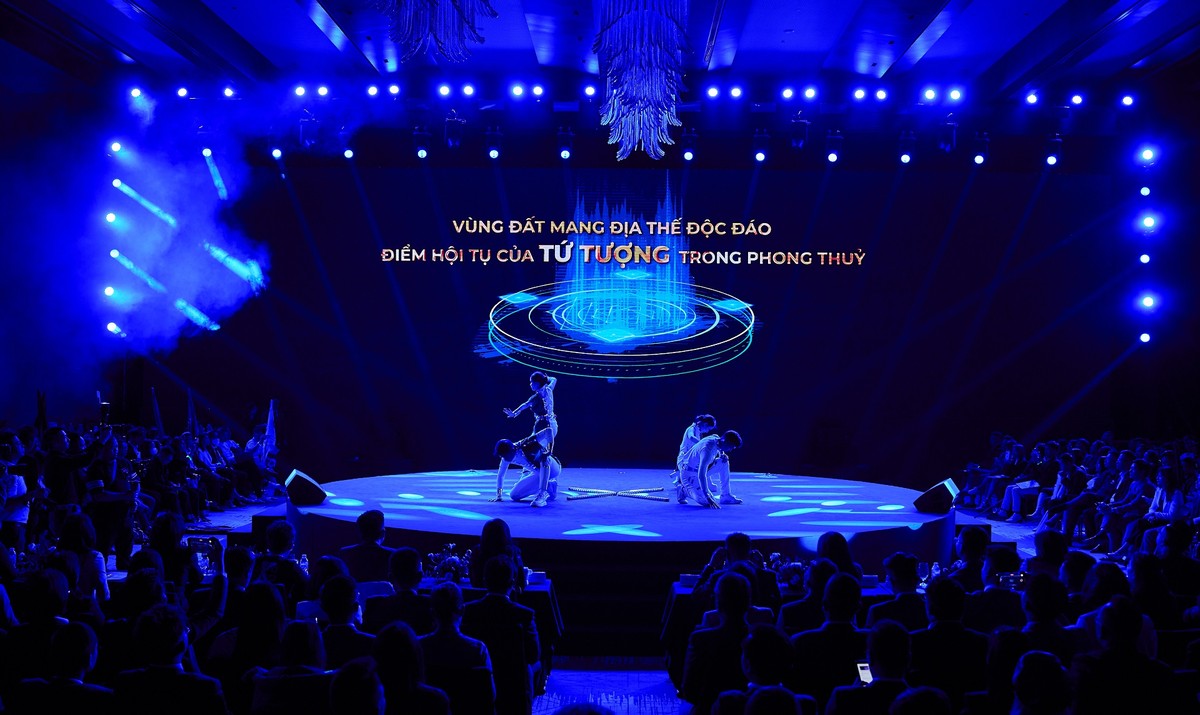 Địa thế dự án sở hữu phong thủy theo Tứ Tượng (gồm Thanh Long, Bạch Hổ, Chu Tước và Huyền Vũ) và Minh Đường Tụ Thủy Địa thế dự án sở hữu phong thủy theo Tứ Tượng (gồm Thanh Long, Bạch Hổ, Chu Tước và Huyền Vũ) và Minh Đường Tụ Thủy