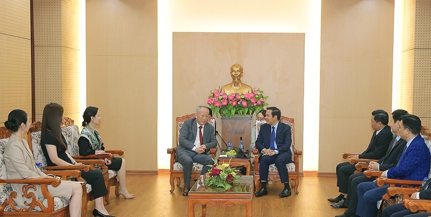 Phó Bí thư Tỉnh ủy, Chủ tịch UBND tỉnh Ninh Bình Phạm Quang Ngọc làm việc với Tập đoàn Thái Bình Dương (Trung Quốc)