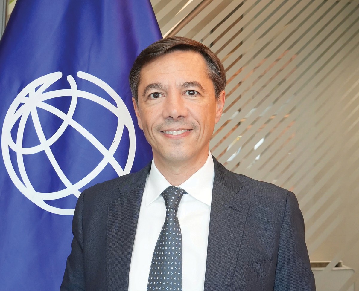 Ông Andrea Coppola, Chuyên gia kinh tế trưởng của Ngân hàng Thế giới tại Việt Nam, Lào và Campuchia Ông Andrea Coppola, Chuyên gia kinh tế trưởng của Ngân hàng Thế giới tại Việt Nam, Lào và Campuchia