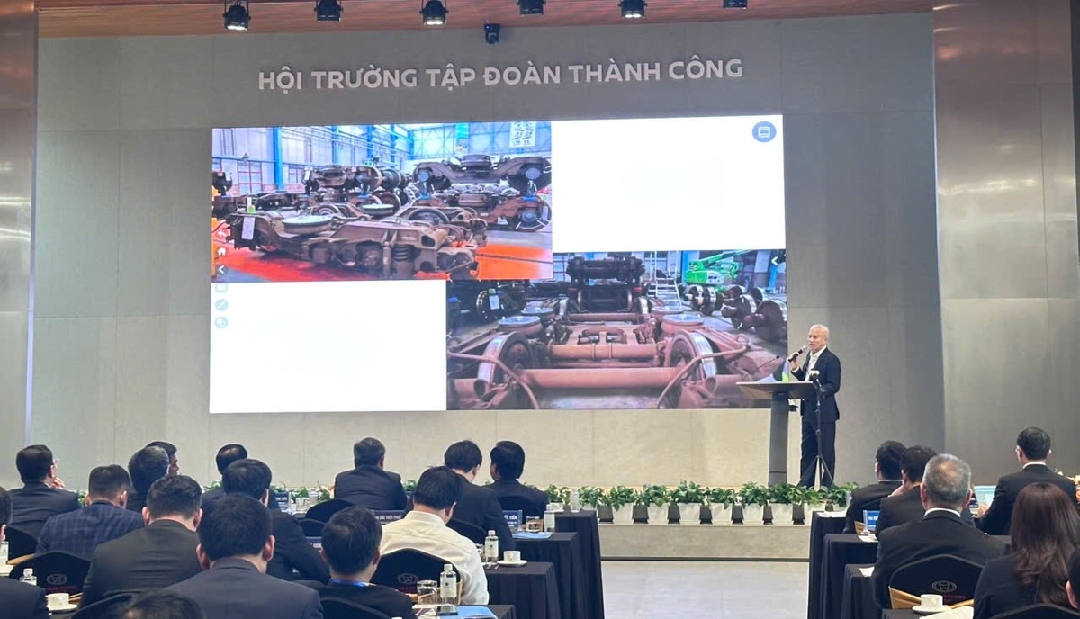 Hội thảo có sự tham gia của các chuyên gia, nhà khoa học và các doanh nghiệp, đã đóng góp nhiều ý kiến giá trị mang tính thực tiễn. Ảnh: Quỳnh Nga Hội thảo có sự tham gia của các chuyên gia, nhà khoa học và các doanh nghiệp, đã đóng góp nhiều ý kiến giá trị mang tính thực tiễn. Ảnh: Quỳnh Nga