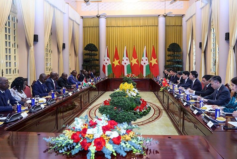 Quang cảnh cuộc hội đàm.