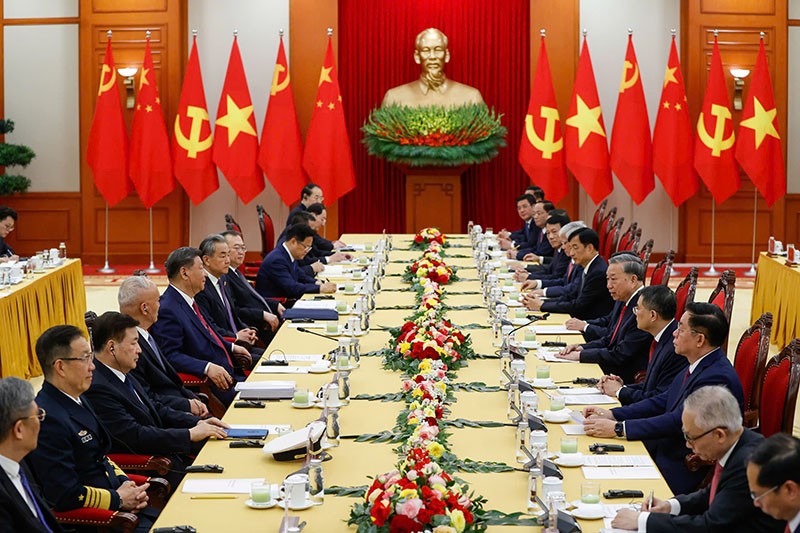 Quang cảnh Hội đàm. Quang cảnh Hội đàm.