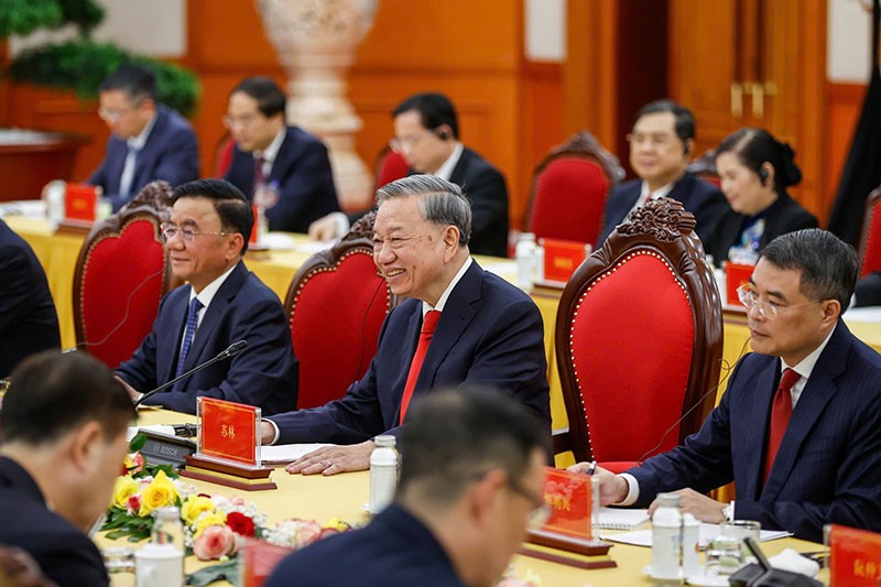 Tổng Bí thư Tô Lâm và Đoàn đại biểu cấp cao Việt Nam. Tổng Bí thư Tô Lâm và Đoàn đại biểu cấp cao Việt Nam.