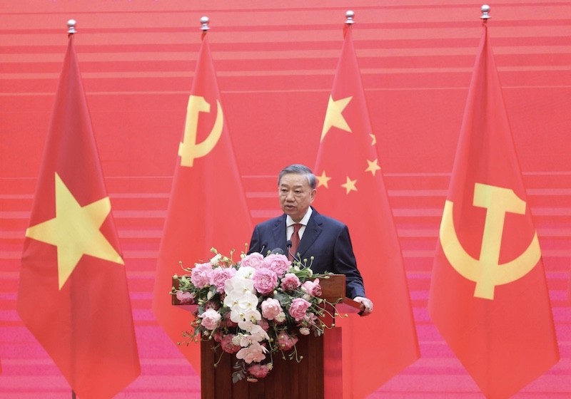 Tổng Bí thư Tô Lâm nhấn mạnh, thực tiễn lịch sử 75 năm qua cho thấy hữu nghị và hợp tác luôn là dòng chảy chính của quan hệ Việt - Trung. Ảnh: Đức Thanh