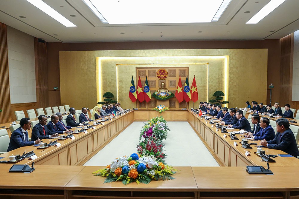 Toàn cảnh Hội đàm. Toàn cảnh Hội đàm.