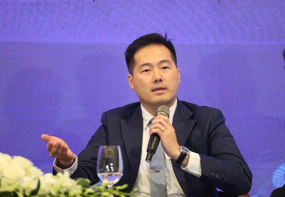 Ông Trương Khắc Nguyên Minh, Phó tổng giám đốc Prodezi Long An chia sẻ tại sự kiện.