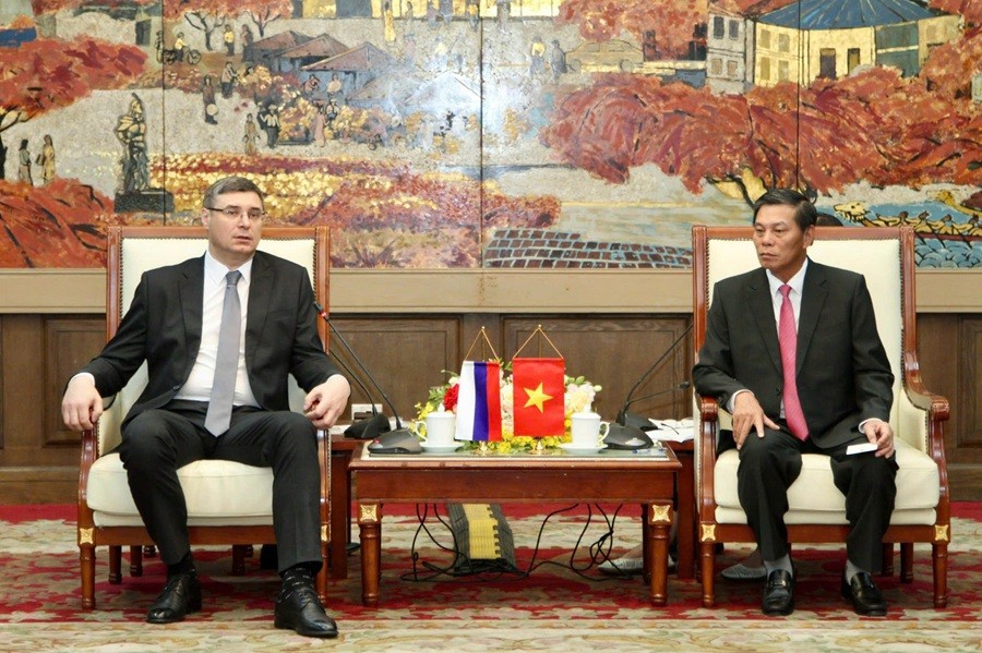 Chủ tịch UBND thành phố Hải Phòng và Thống đốc tỉnh Vladimir tại buổi làm việc. Chủ tịch UBND thành phố Hải Phòng và Thống đốc tỉnh Vladimir tại buổi làm việc.