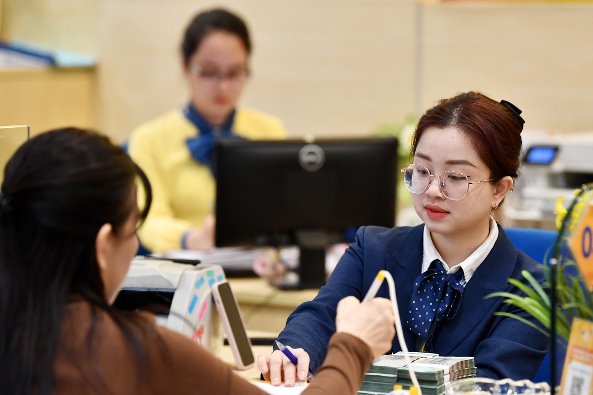 Ngành ngân hàng triển khai nhiều giải pháp hỗ trợ doanh nghiệp và người dân phát triển kinh tế Ngành ngân hàng triển khai nhiều giải pháp hỗ trợ doanh nghiệp và người dân phát triển kinh tế