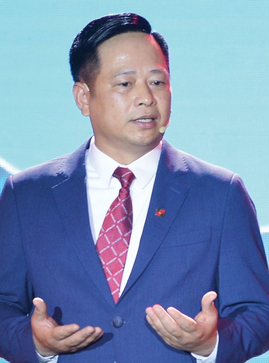 Ông Hoàng Minh Ngọc, Phó tổng giám đốc Agribank