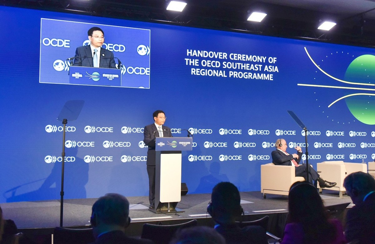 Bộ trưởng Nguyễn Văn Thắng phát biểu tại Lễ chuyển giao vai trò đồng Chủ tịch SEARP giữa Australia, Việt Nam và Canada, Philippines. (Ảnh: Vũ Duy)