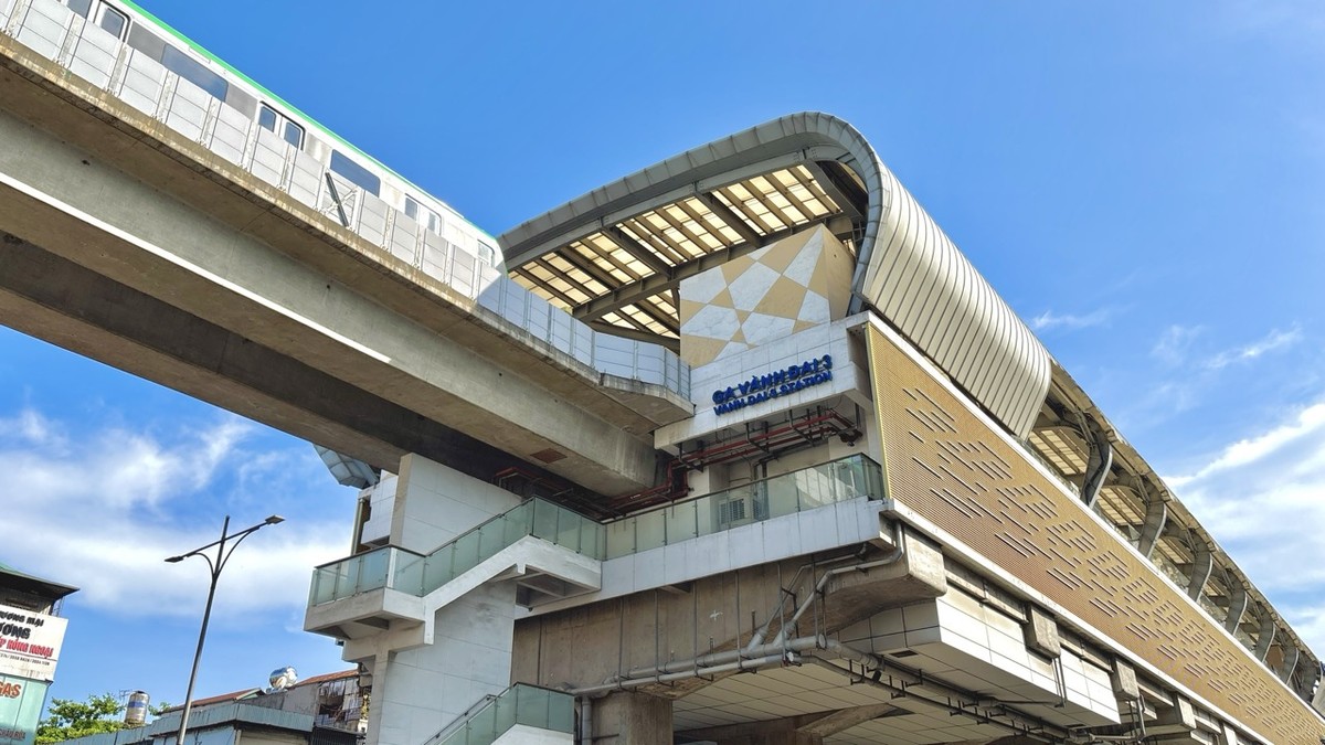 Khu “Cao Xà Lá” nằm giữa hai nhà ga đường sắt là ga Thượng Đình và ga Vành đai 3. Khu “Cao Xà Lá” nằm giữa hai nhà ga đường sắt là ga Thượng Đình và ga Vành đai 3.