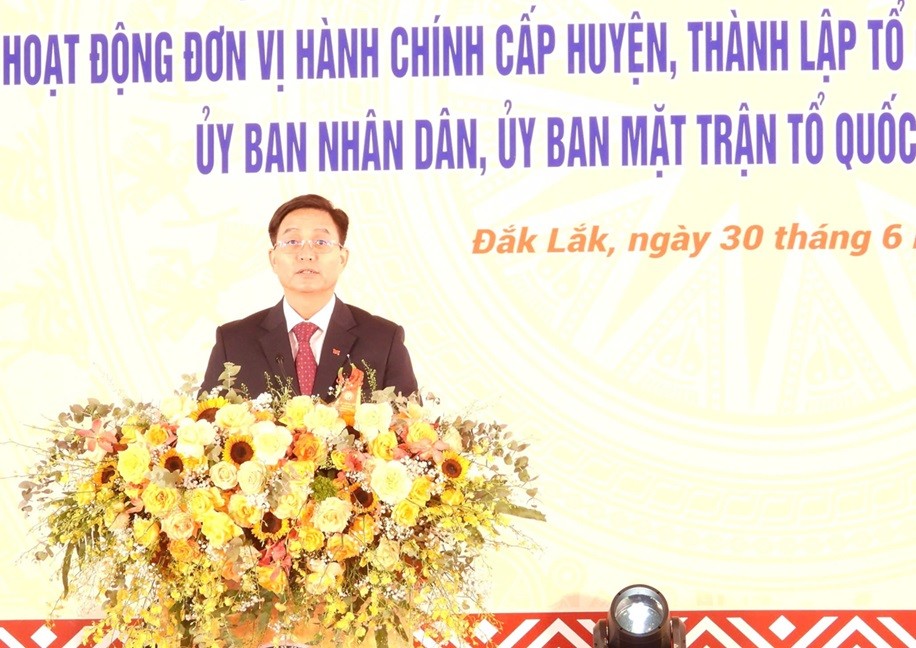 Ông Nguyễn Đình Trung giữ chức Bí thư Tỉnh ủy Đắk Lắk mới. Ông Nguyễn Đình Trung giữ chức Bí thư Tỉnh ủy Đắk Lắk mới.