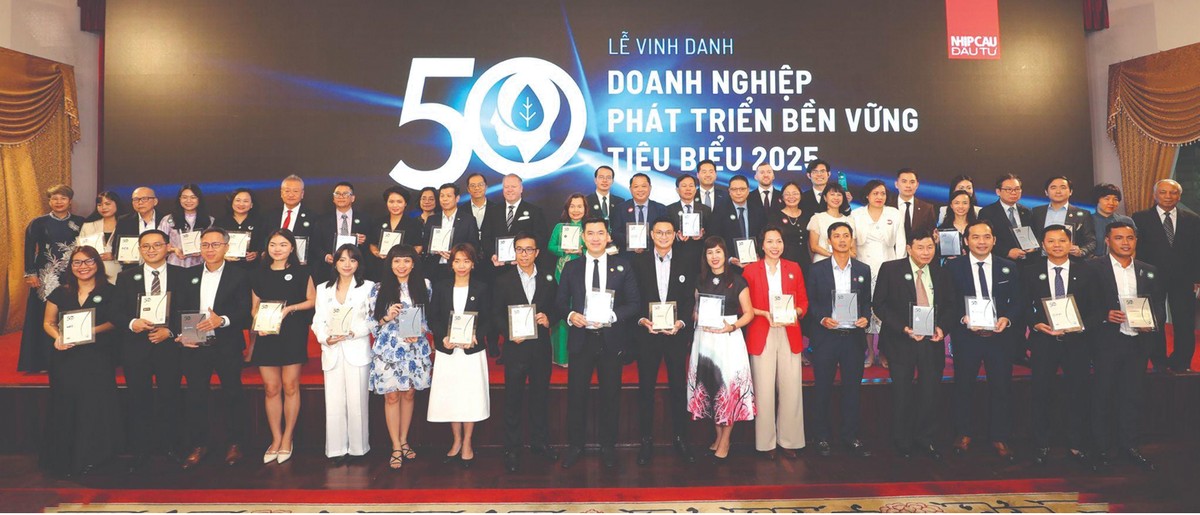 Nam Long tiếp tục được vinh danh Quản trị doanh nghiệp xuất sắc tại CSA 2025