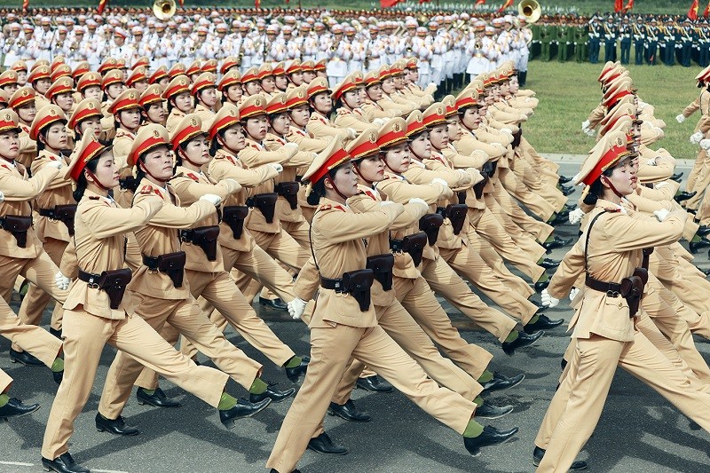 Khối nữ chiến sỹ cảnh sát giao thông Khối nữ chiến sỹ cảnh sát giao thông