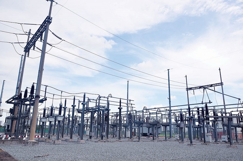 Trạm biến áp 10 kV cấp điện riêng cho Intel tại Khu Công nghệ cao TP. HCM.