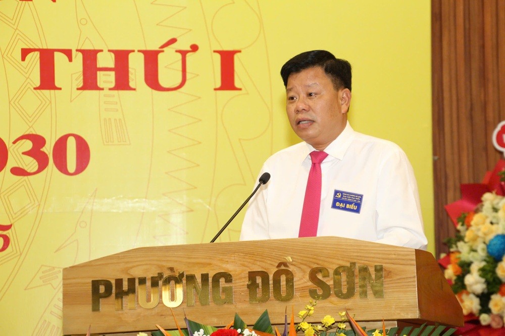 Ông Lê Trung Kiên, Ủy viên Ban Thường vụ Thành ủy, Trưởng ban Ban Quản lý Khu kinh tế Hải Phòng phát biểu chỉ đạo tại Đại hội Ông Lê Trung Kiên, Ủy viên Ban Thường vụ Thành ủy, Trưởng ban Ban Quản lý Khu kinh tế Hải Phòng phát biểu chỉ đạo tại Đại hội