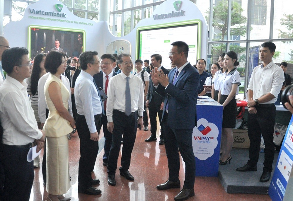 Nhiều giải pháp công nghệ được giới thiệu tại Tuần lễ Tài chính và Công nghệ Đà Nẵng 2025.